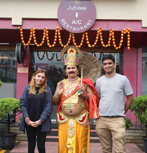 ഹൃദയം നിറഞ്ഞ ഓണാശംസകൾ